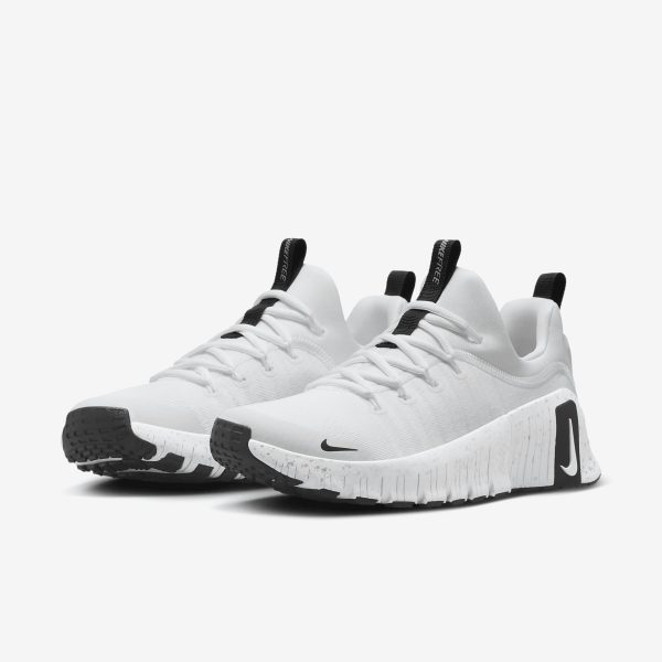 Free Metcon 6 Women's Workout Shoes (HQ3510-100, White/Metallic Silver/Light Smoke Grey/Black)