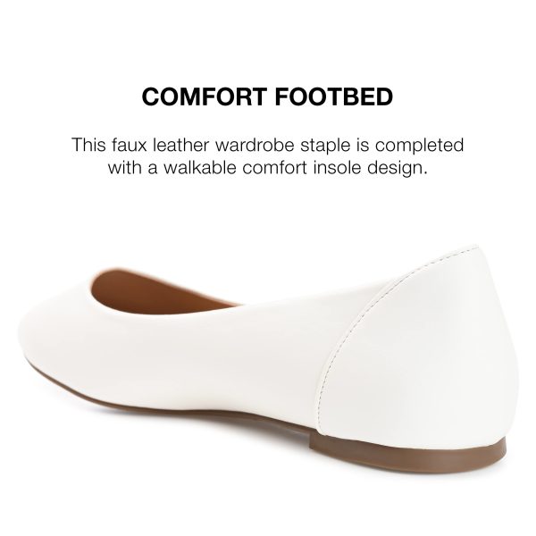 Journee Women's Comfort Kavn Flats