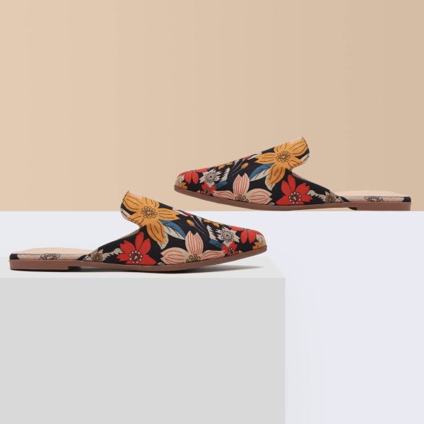 Mules for Woman Comfortable Pointed Toe Backless Loafers Flat Mule Business Casual Shoes Slides Slip on