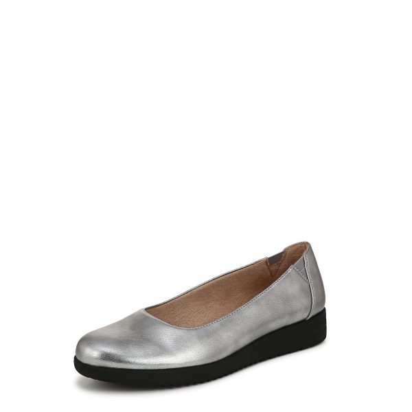 Soul Women's Idea Cushioned Slip-On Ballet Flat