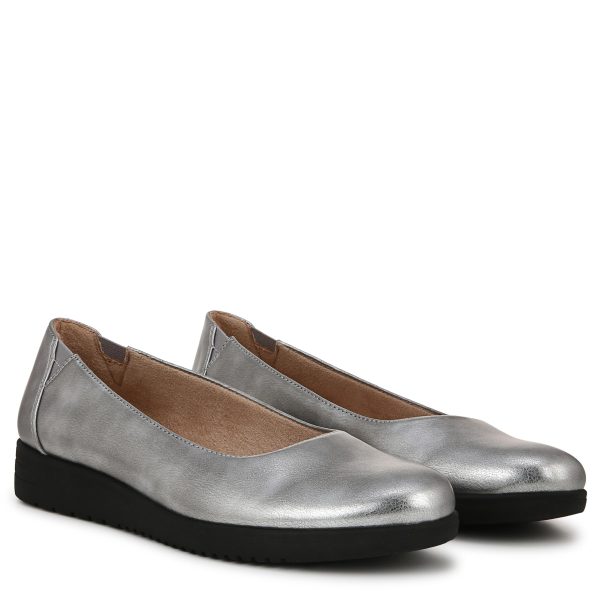 Soul Women's Idea Cushioned Slip-On Ballet Flat