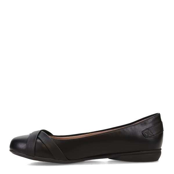 Women's Adalene