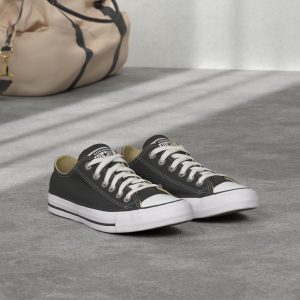 womens Sneaker