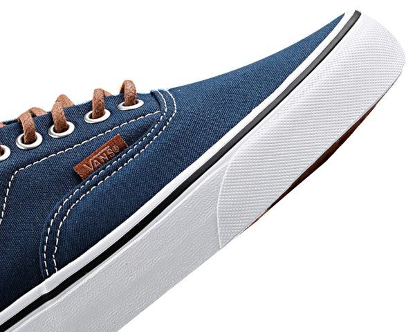Unisex-Adult Era¿ Core Classics Sneaker, 5.5 AU