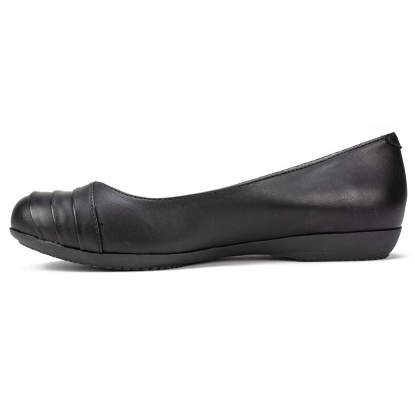 womens Clara